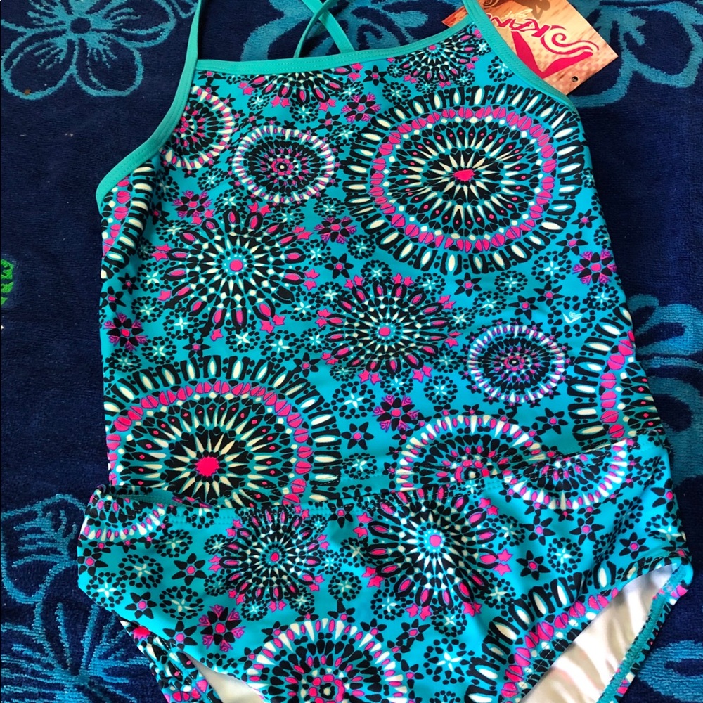Girls NWT Tankini Size 14